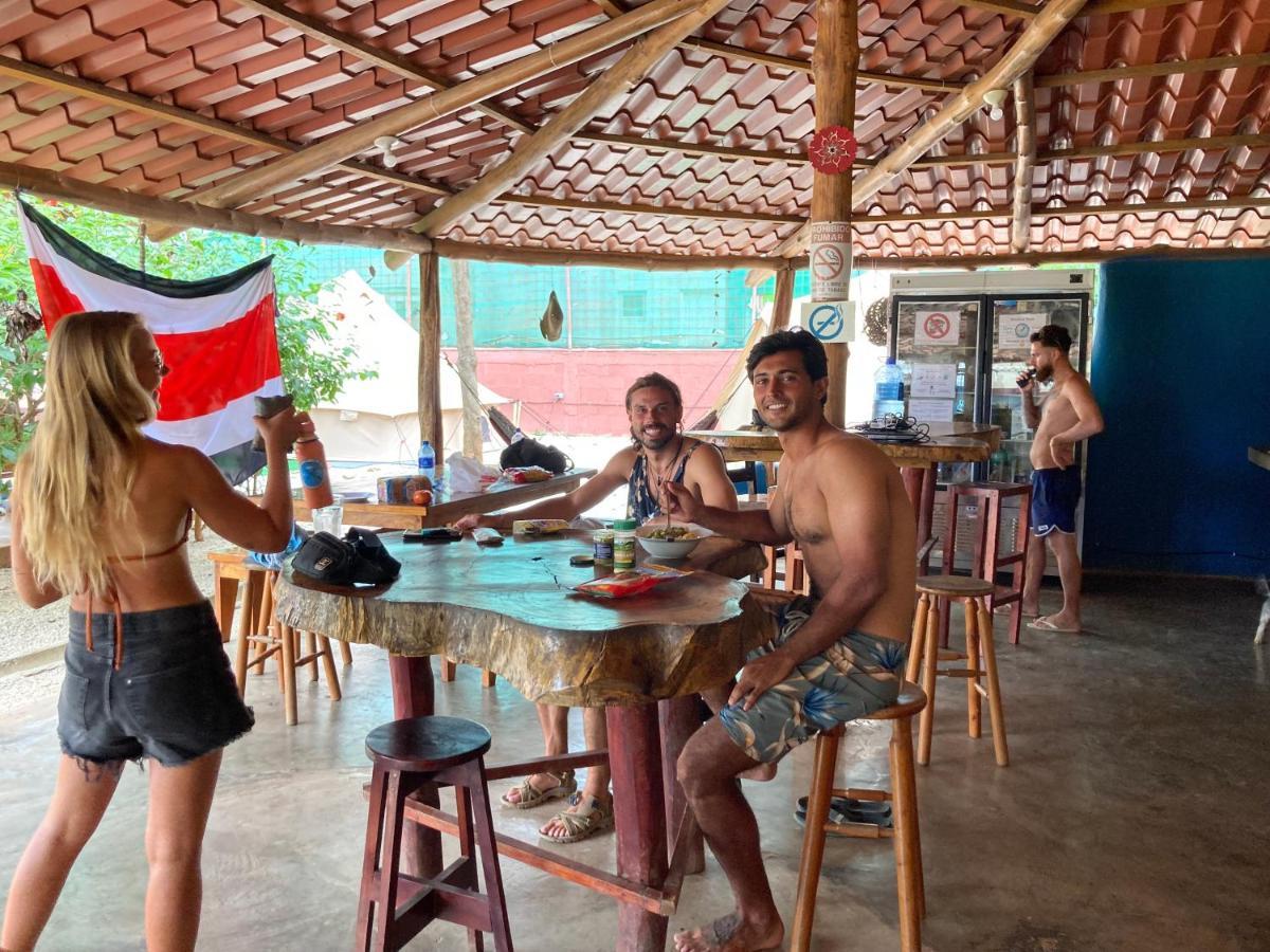 Tamahostel & Glamping Tamarindo Eksteriør billede