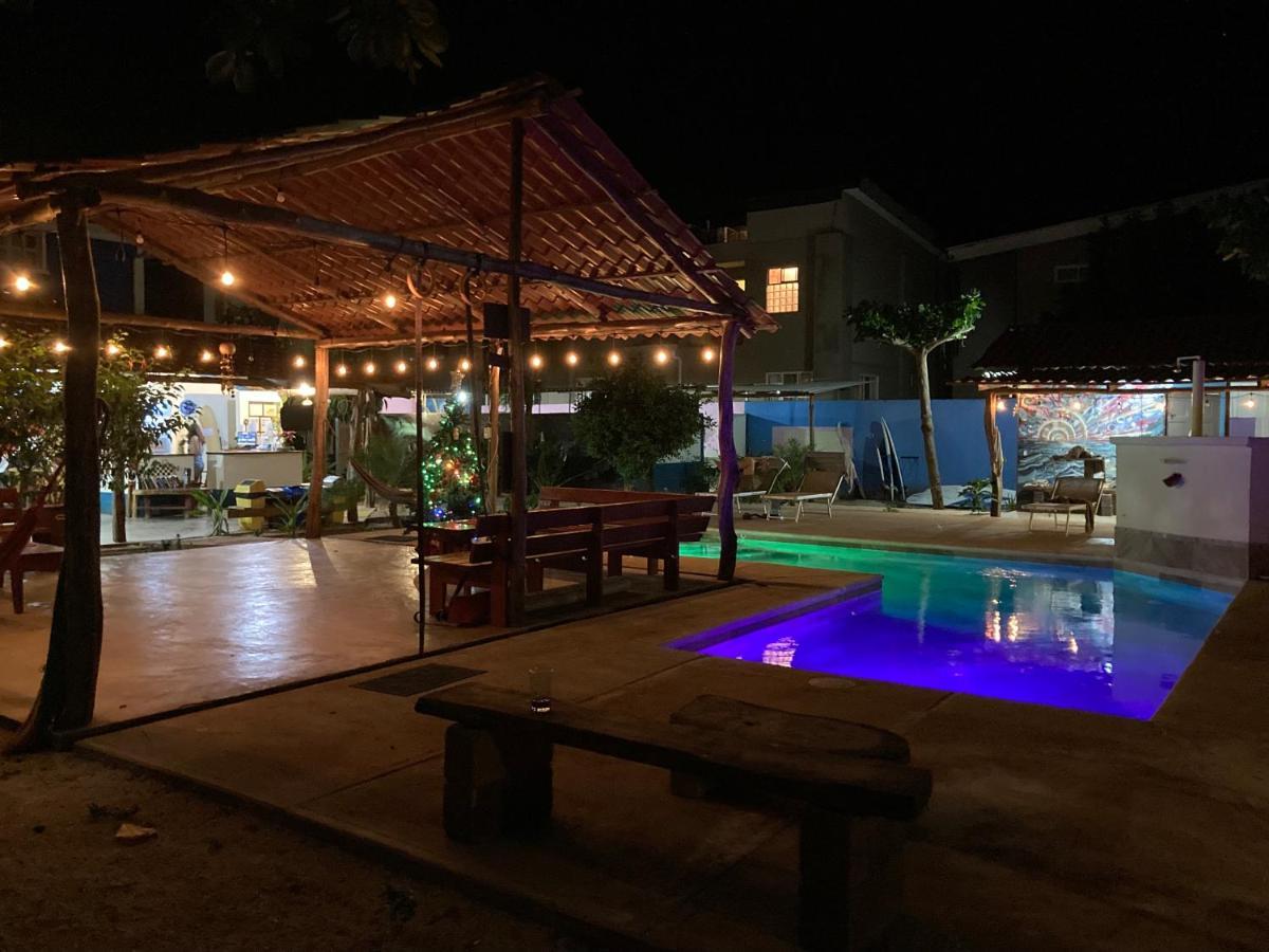 Tamahostel & Glamping Tamarindo Eksteriør billede